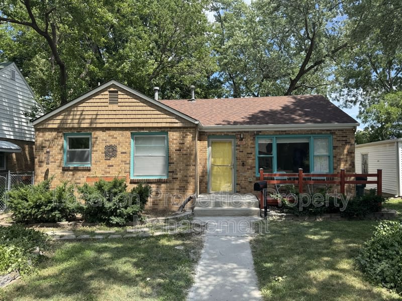1740 Vermont Street – photo 1 of 120