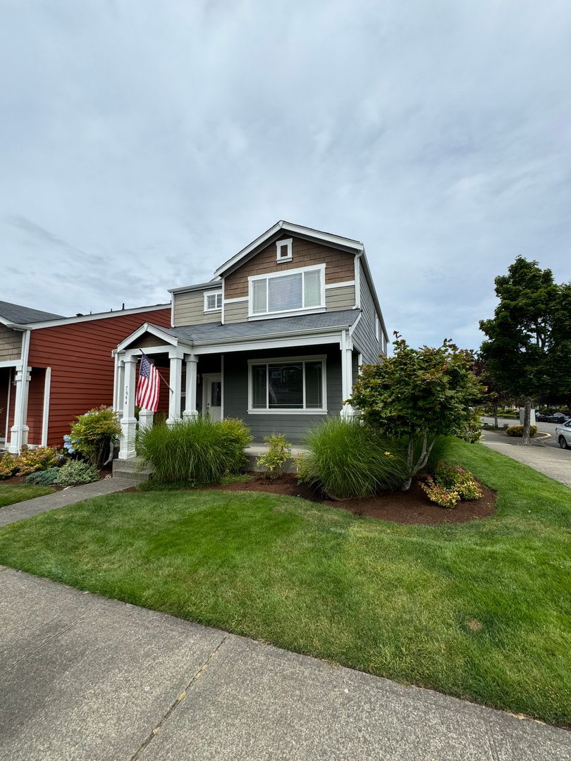 7644 Kodiak Avenue NE – photo 1