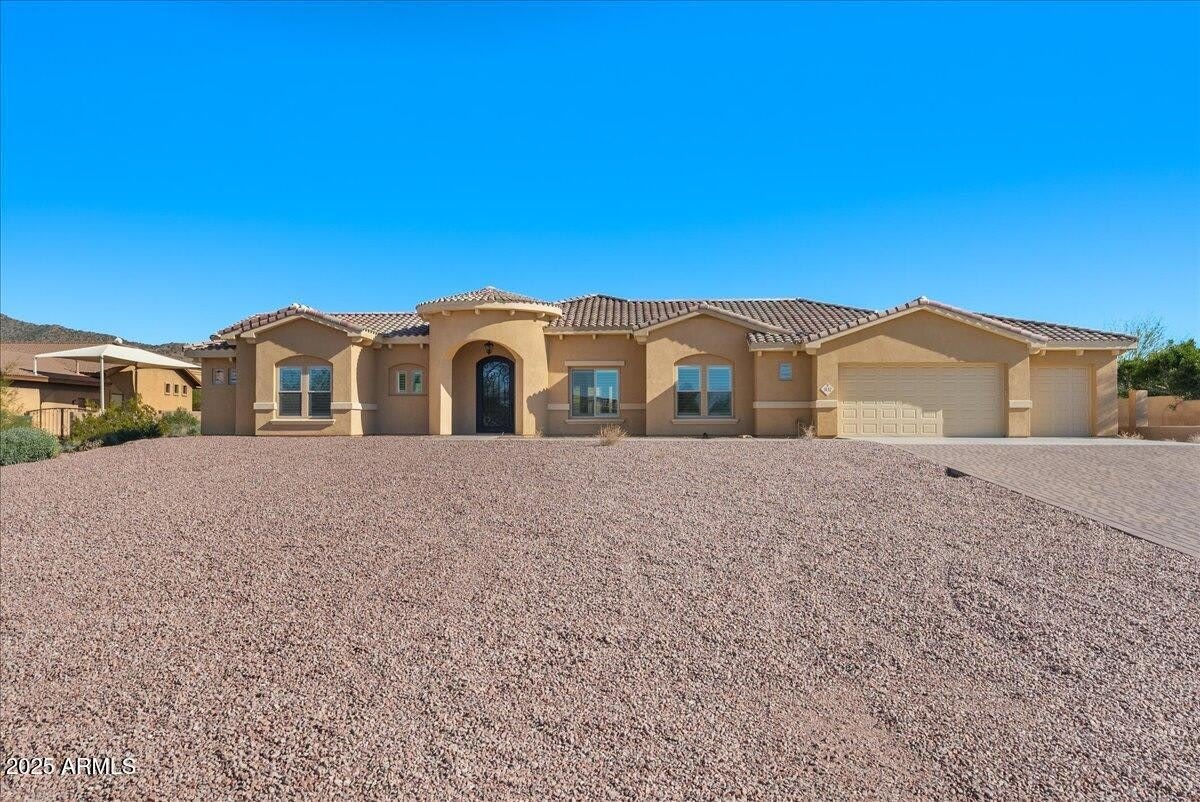 3117 N 77Th Street – photo 1
