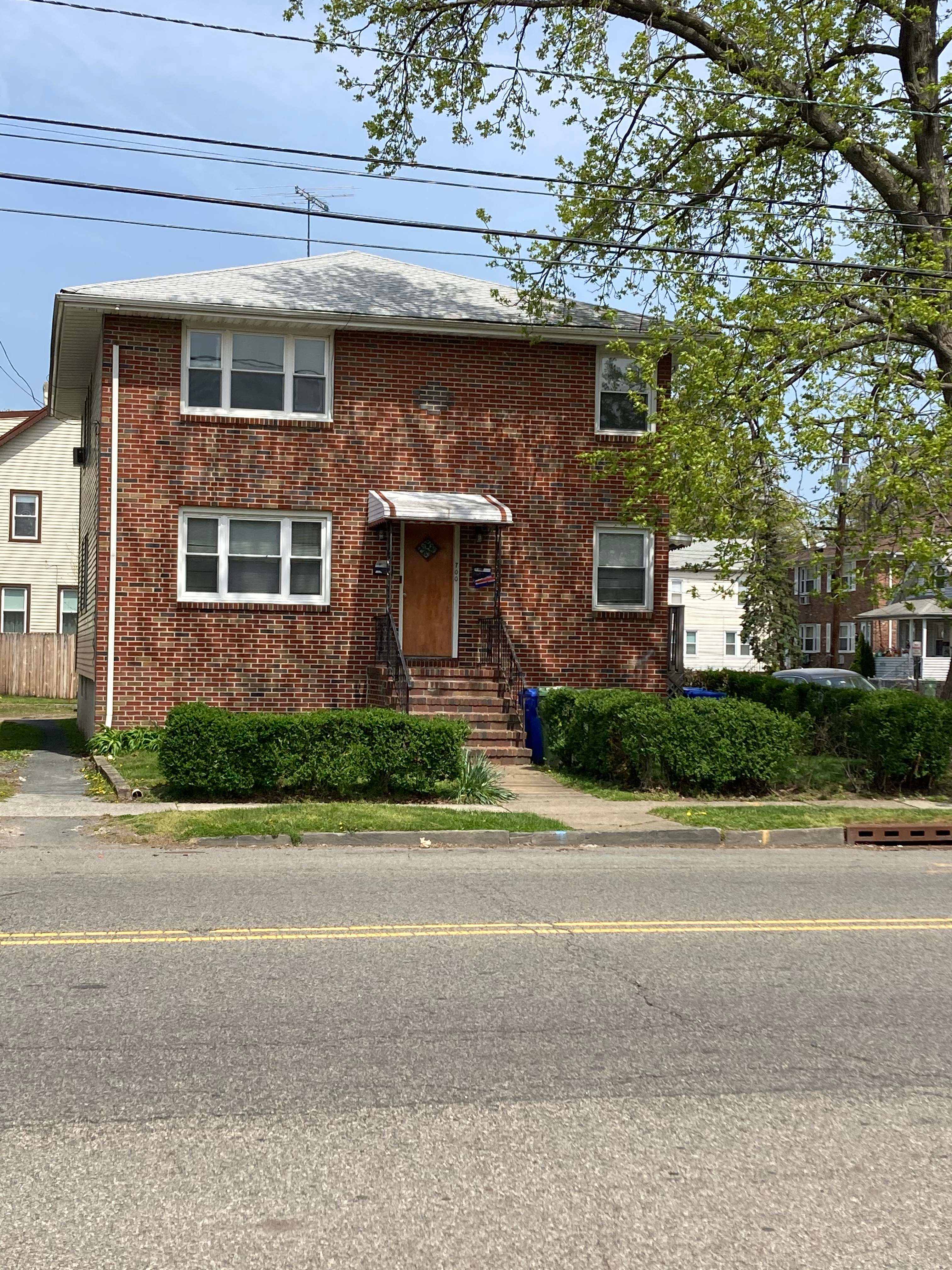 700 Roselle Street – photo 1