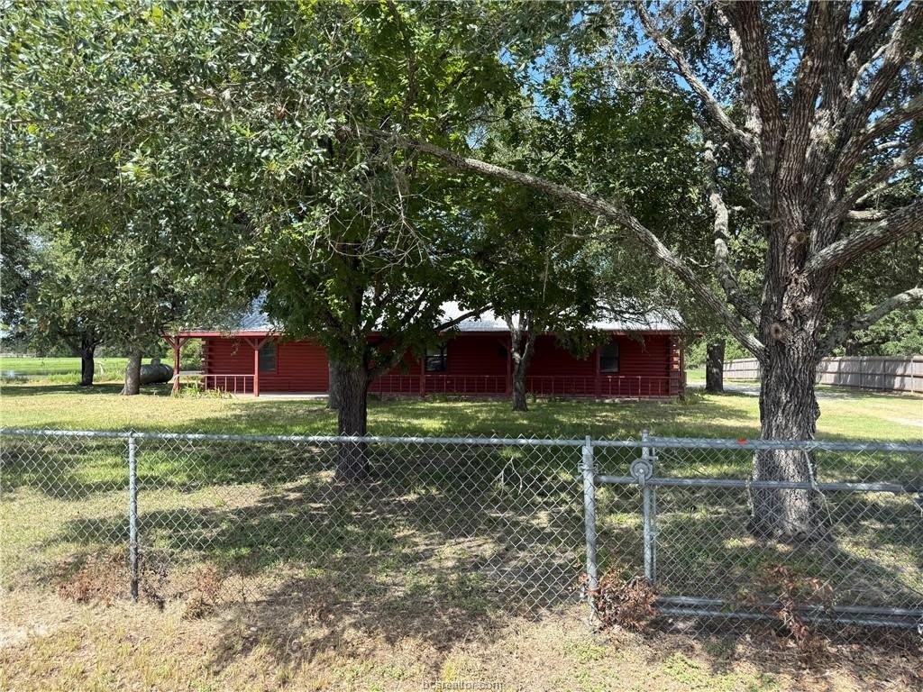 9581 Valley View Dr. – photo 1 of 28