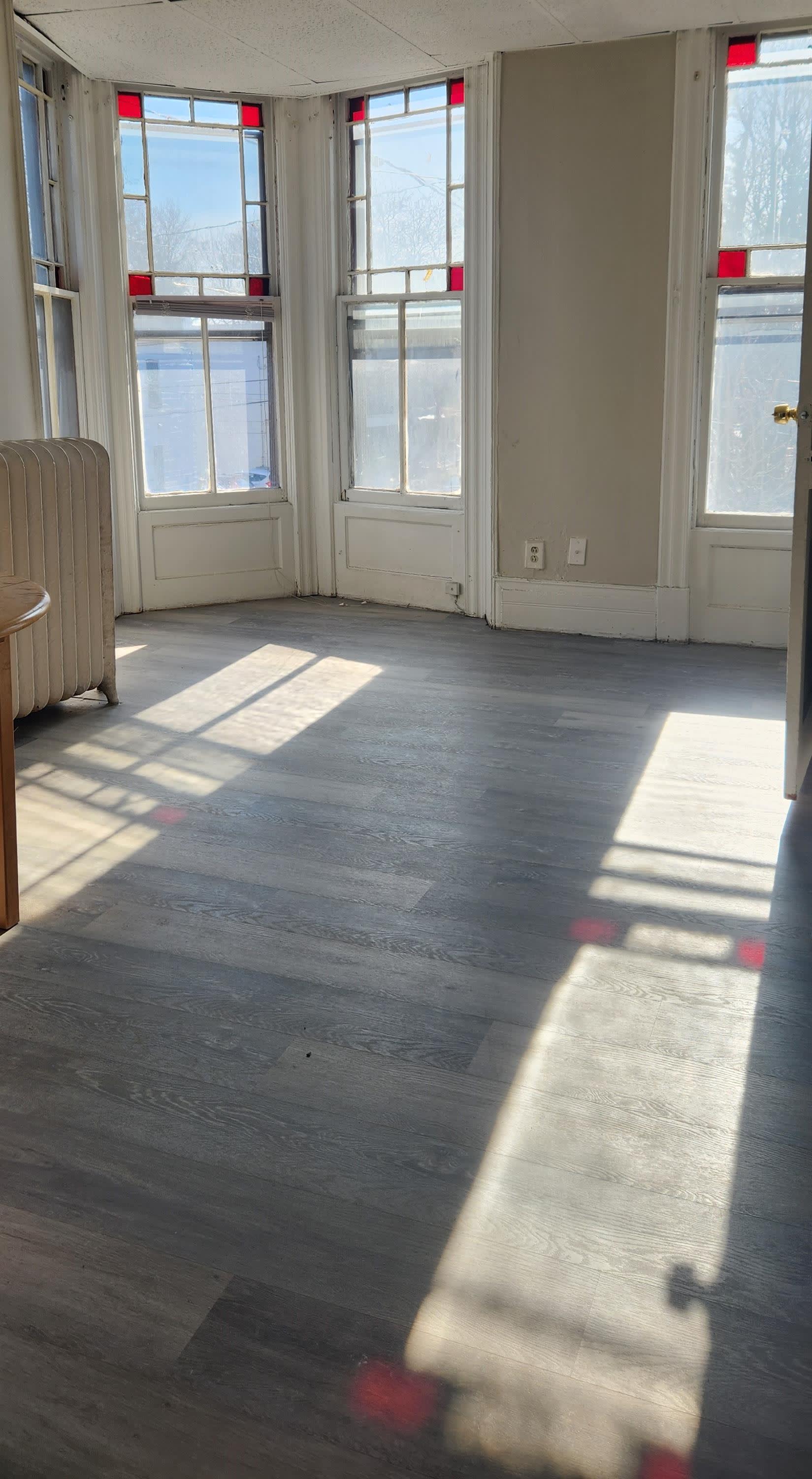 277 Ontario St, 2nd Fl, Front – photo 1