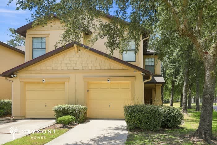 4652 Playschool Drive – photo 1