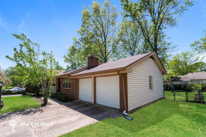 10505 East 79th Street – photo 1