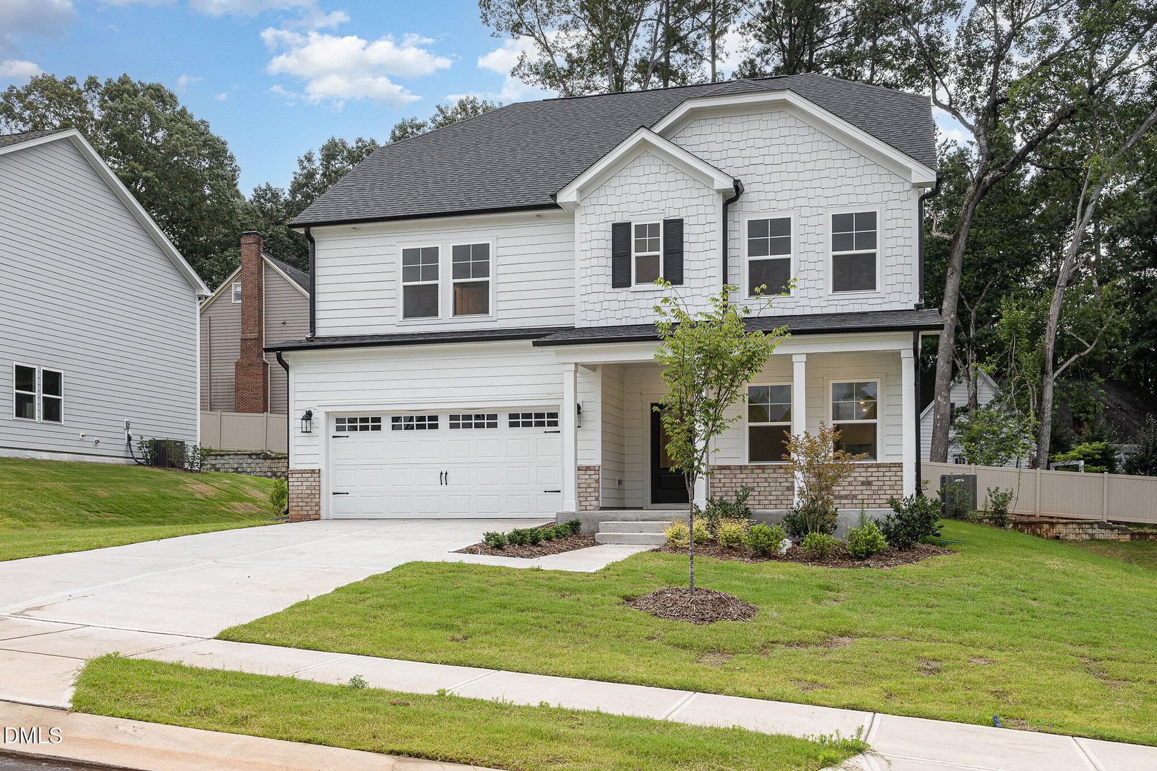 153 Hickory Grove Dr – photo 1 of 120