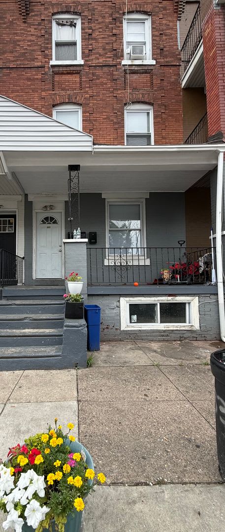 334 N. 62nd St. – photo 1