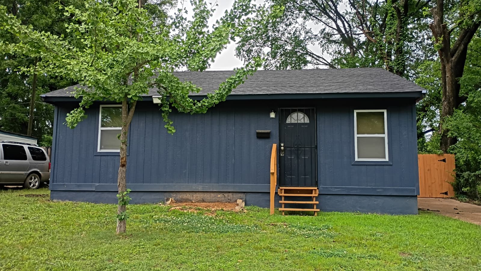 2900 Flora Avenue – photo 1