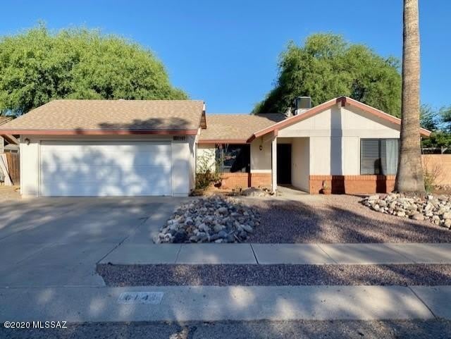 6141 N TARRAGON Avenue – photo 1 of 17