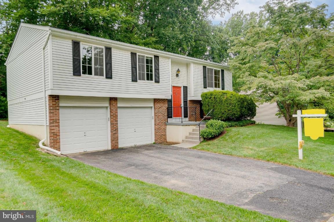5906 Oak Leather Drive – photo 1 of 43