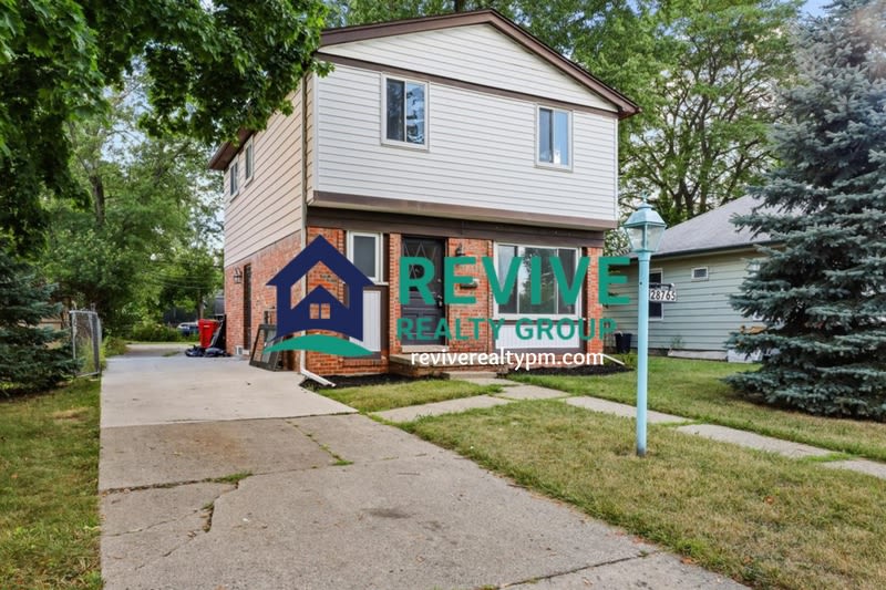 28765 Glasgow Street – photo 1