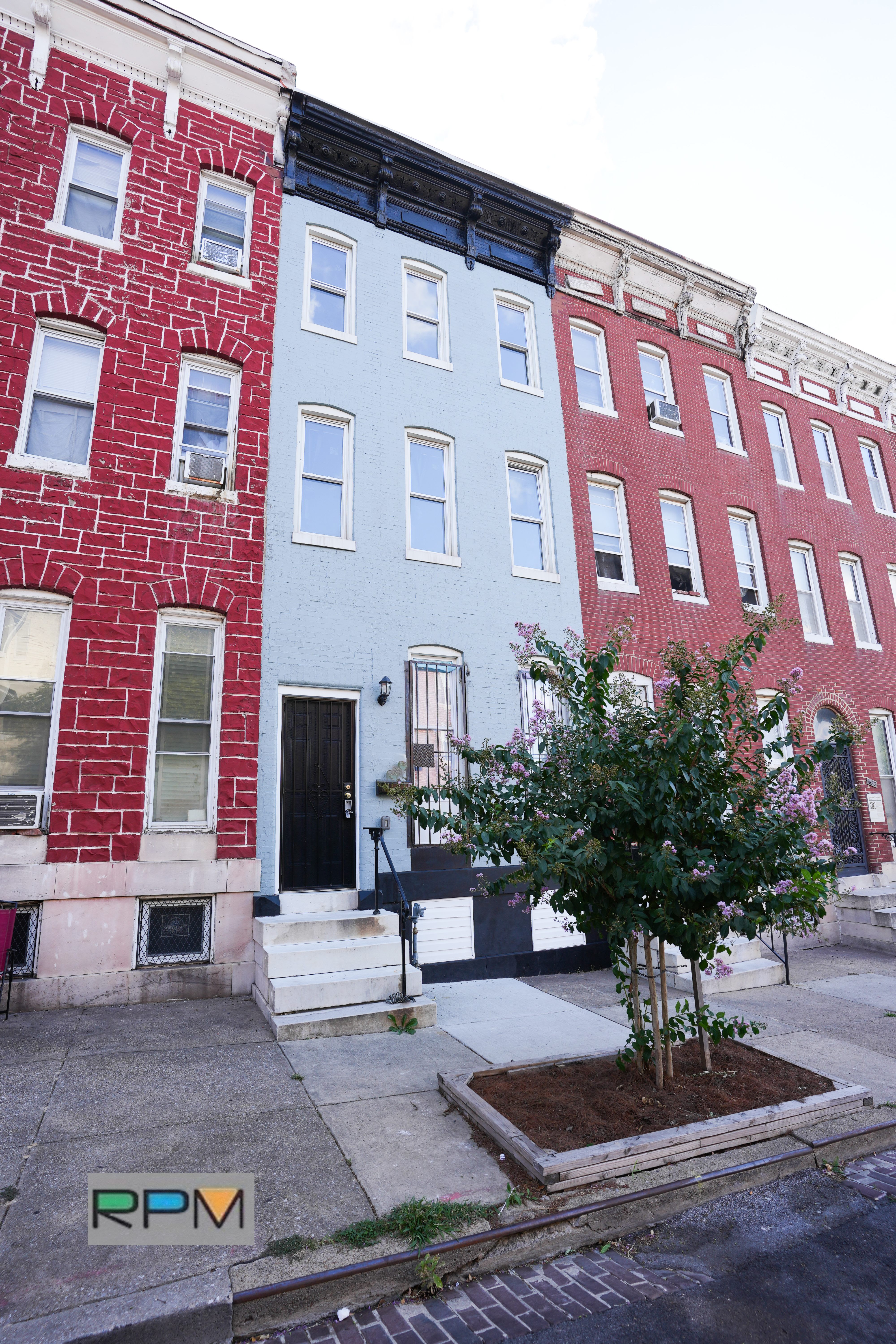 1628 Division St – photo 1