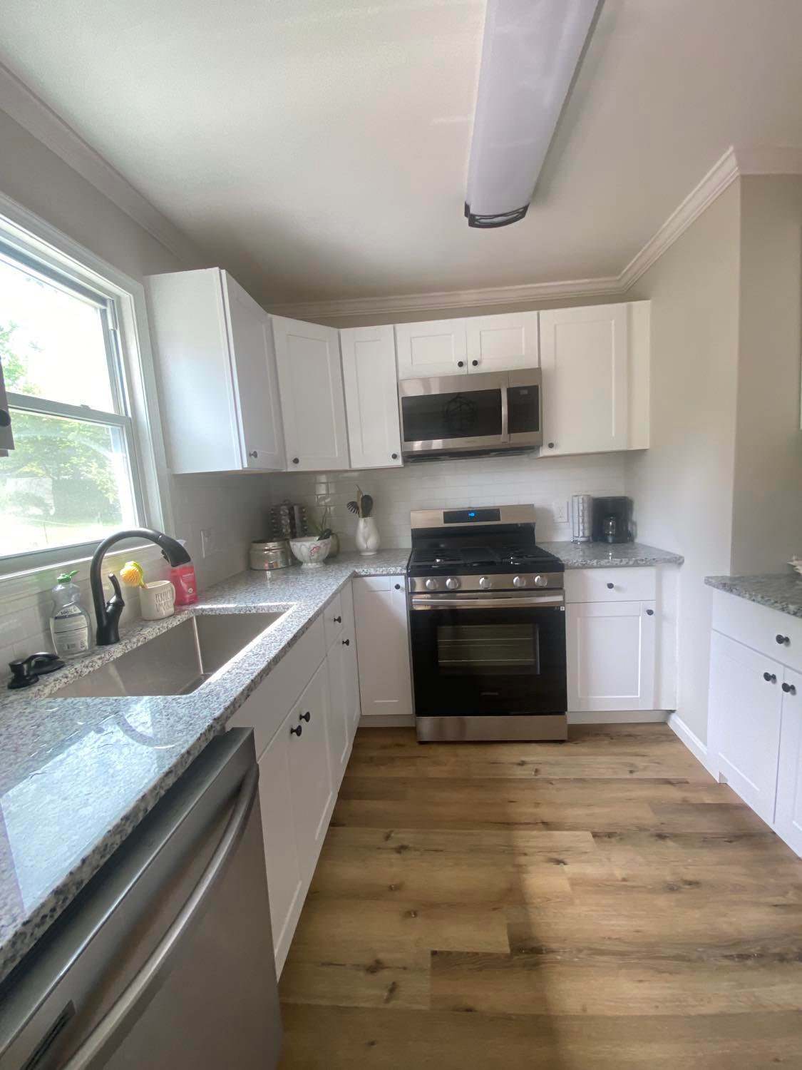 1309 Dunwoody Avenue – photo 1 of 13