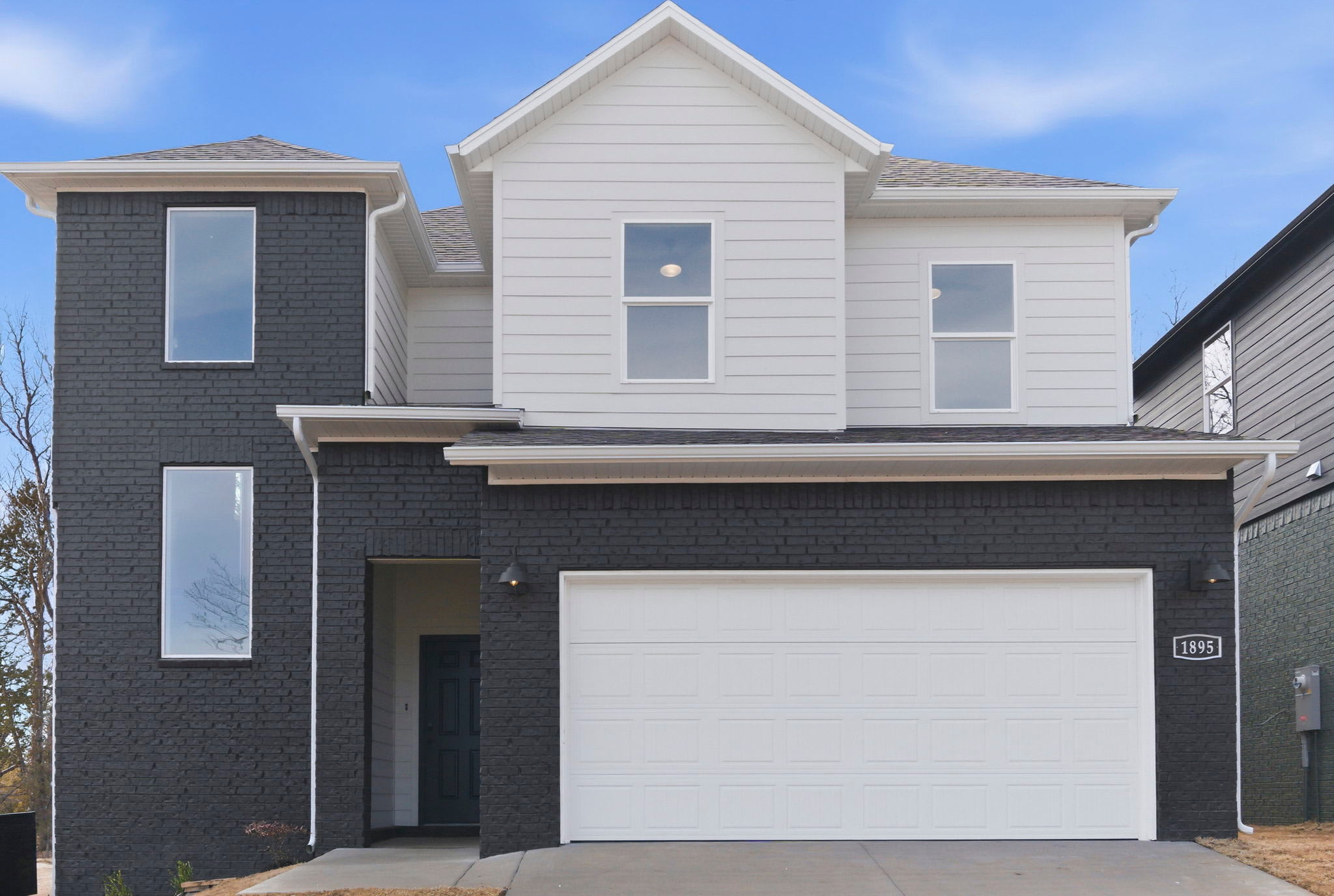 1834 East Fiji Street – photo 1