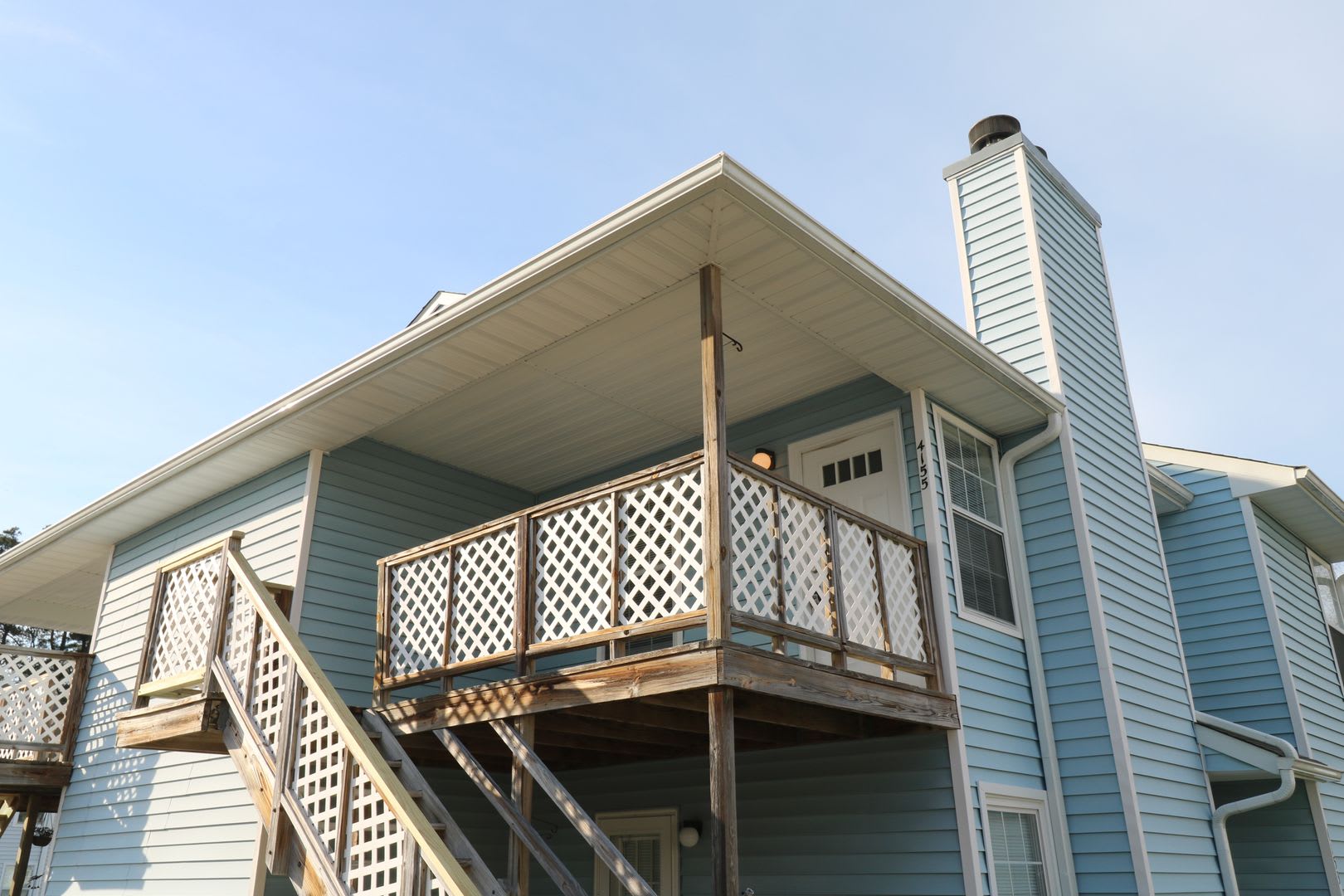 2 bedroom 1 bath condo near Town Center in Virginia Beach! – photo 1