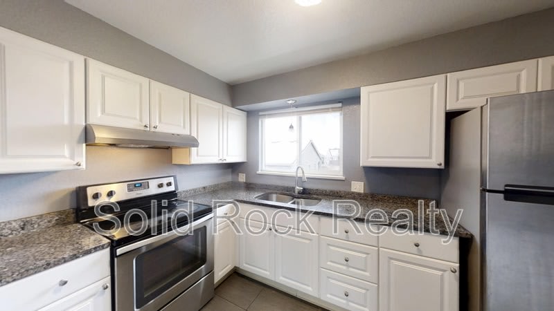 333 Bonnie Court – photo 1