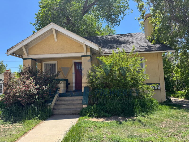 1526 Grand Avenue – photo 1 of 63