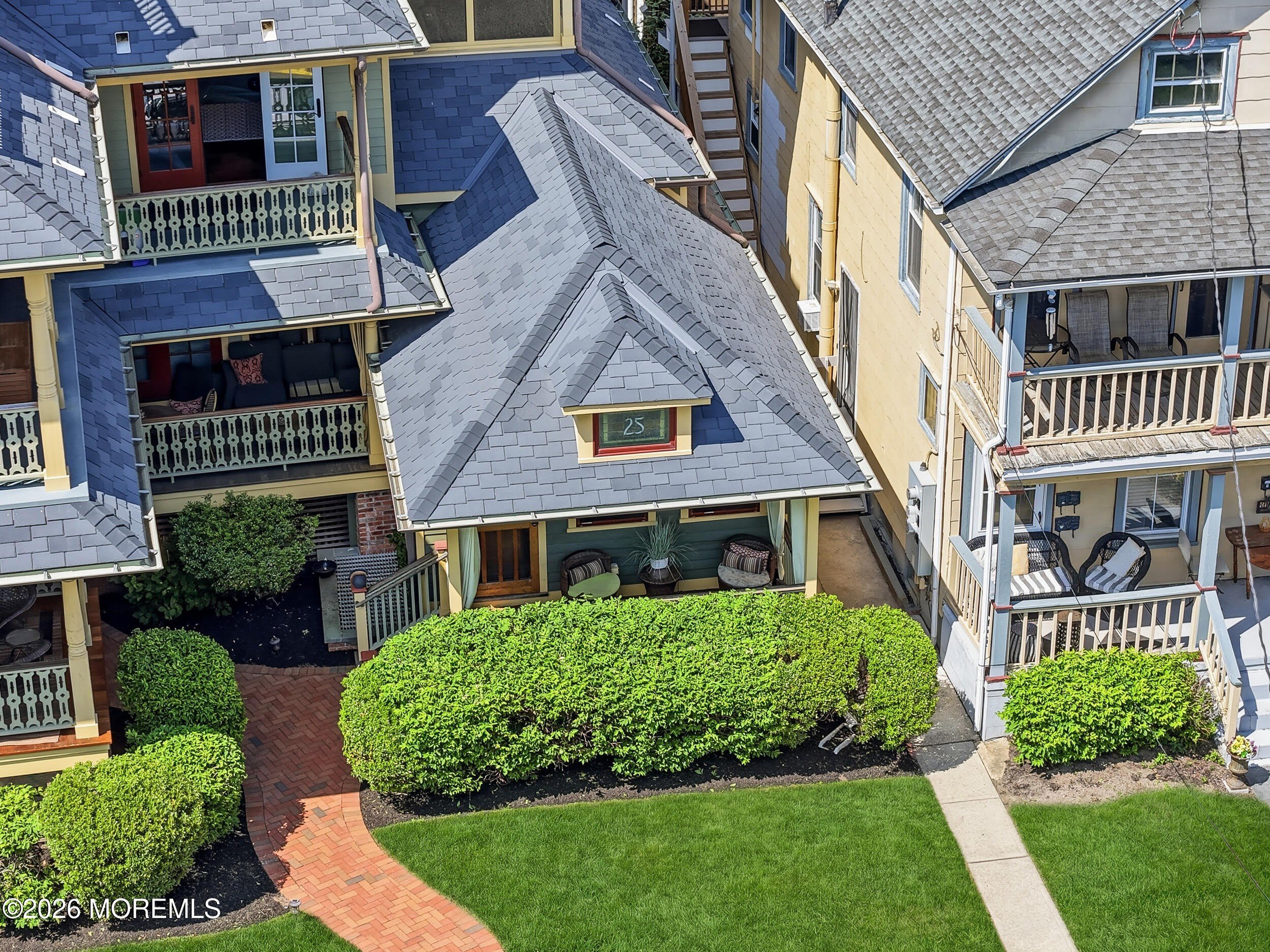 25 Surf Avenue – photo 1 of 64