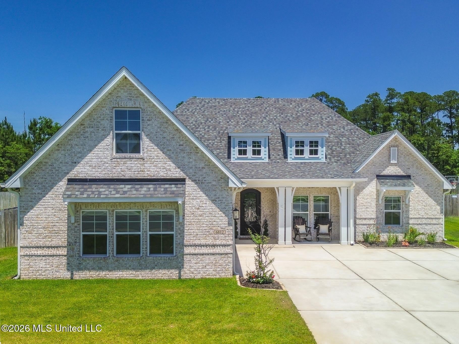 6812 Enclave Lane – photo 1 of 37