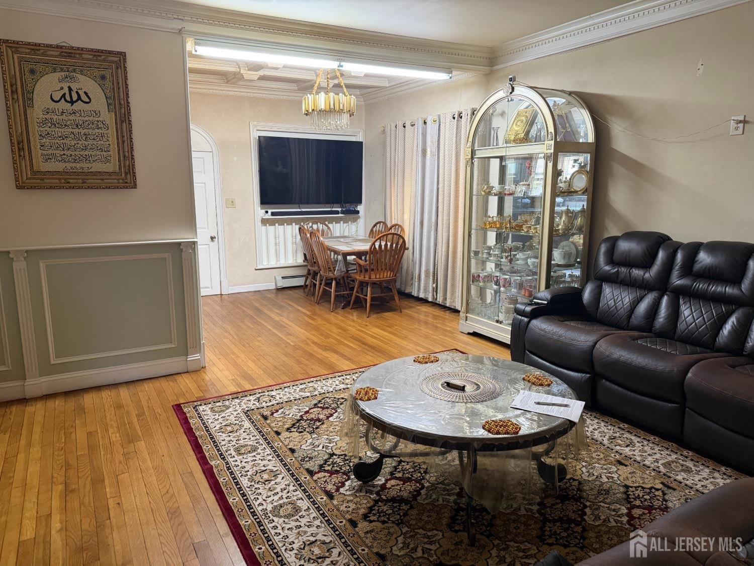 118 Swarthmore Terrace – photo 1 of 28
