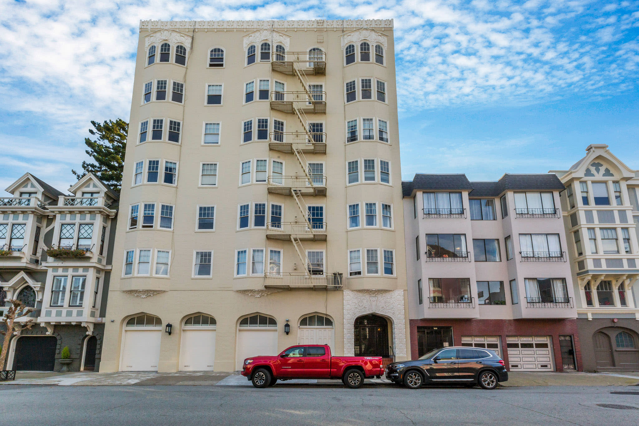 1835 Vallejo – photo 1