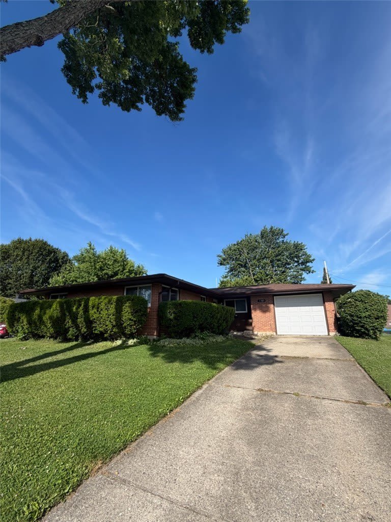 1389 Mapleridge Drive – photo 1 of 17