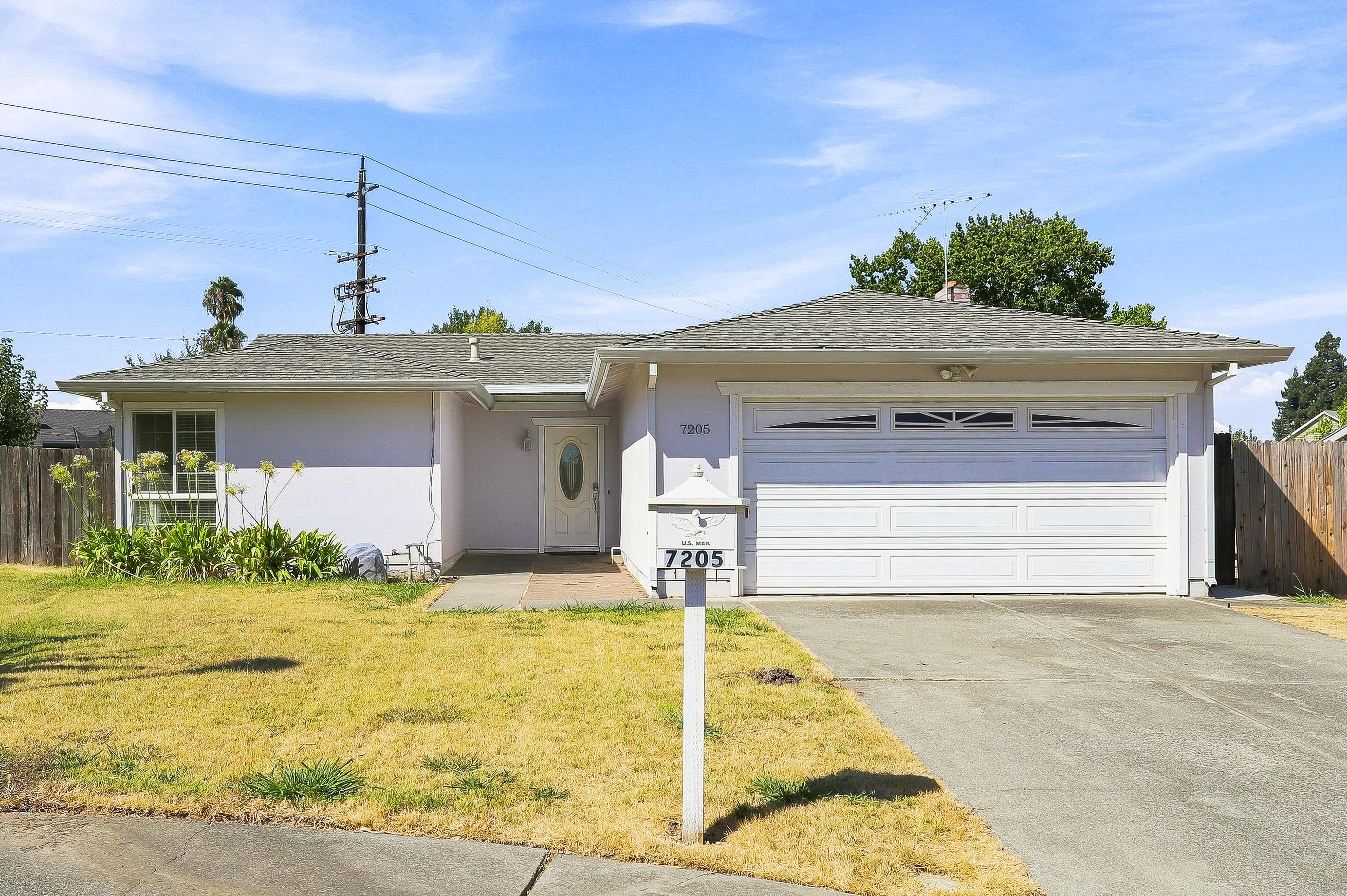 7205 Dedrick Ct – photo 1 of 20