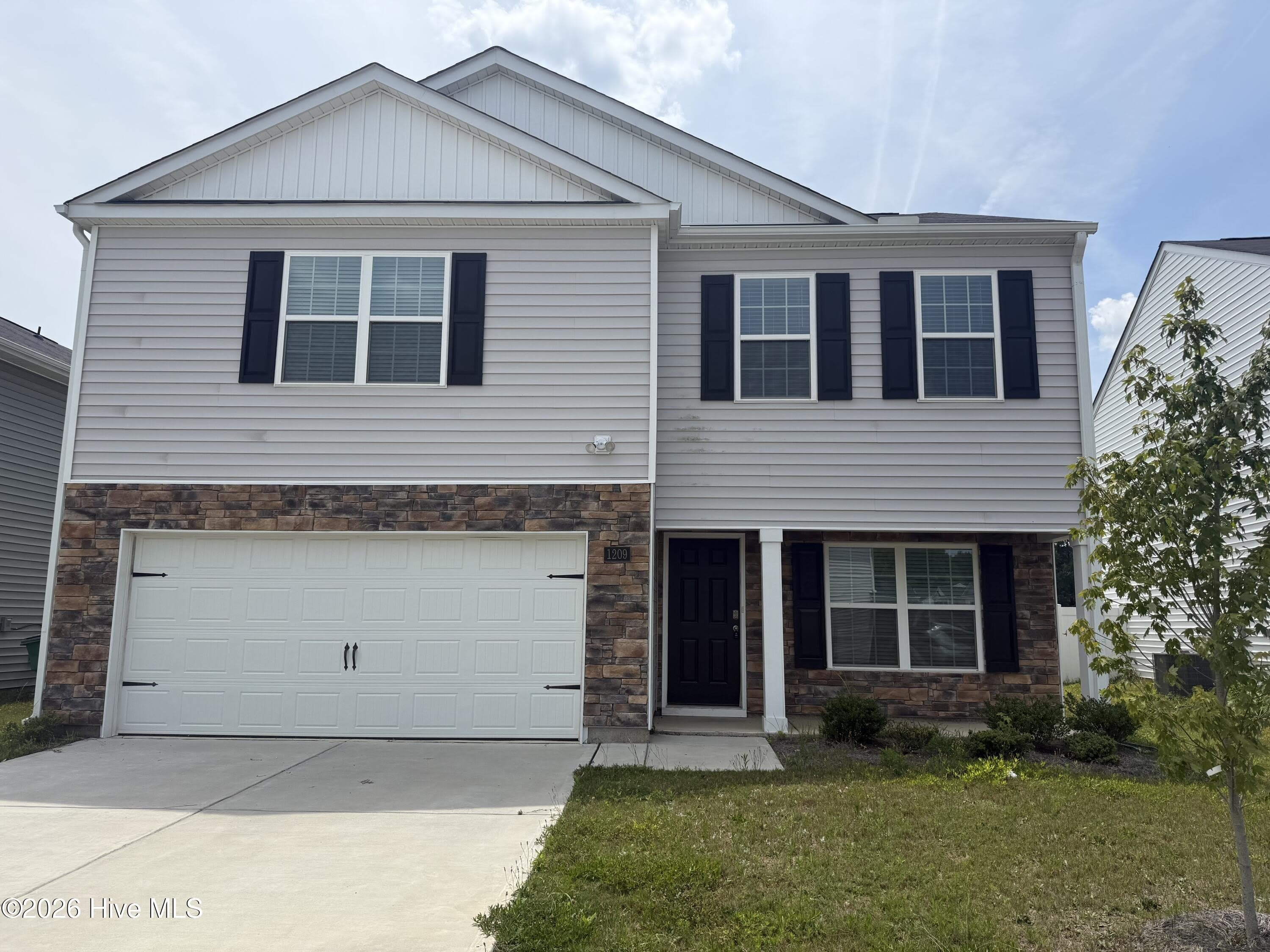 1209 Fowler Drive – photo 1 of 19