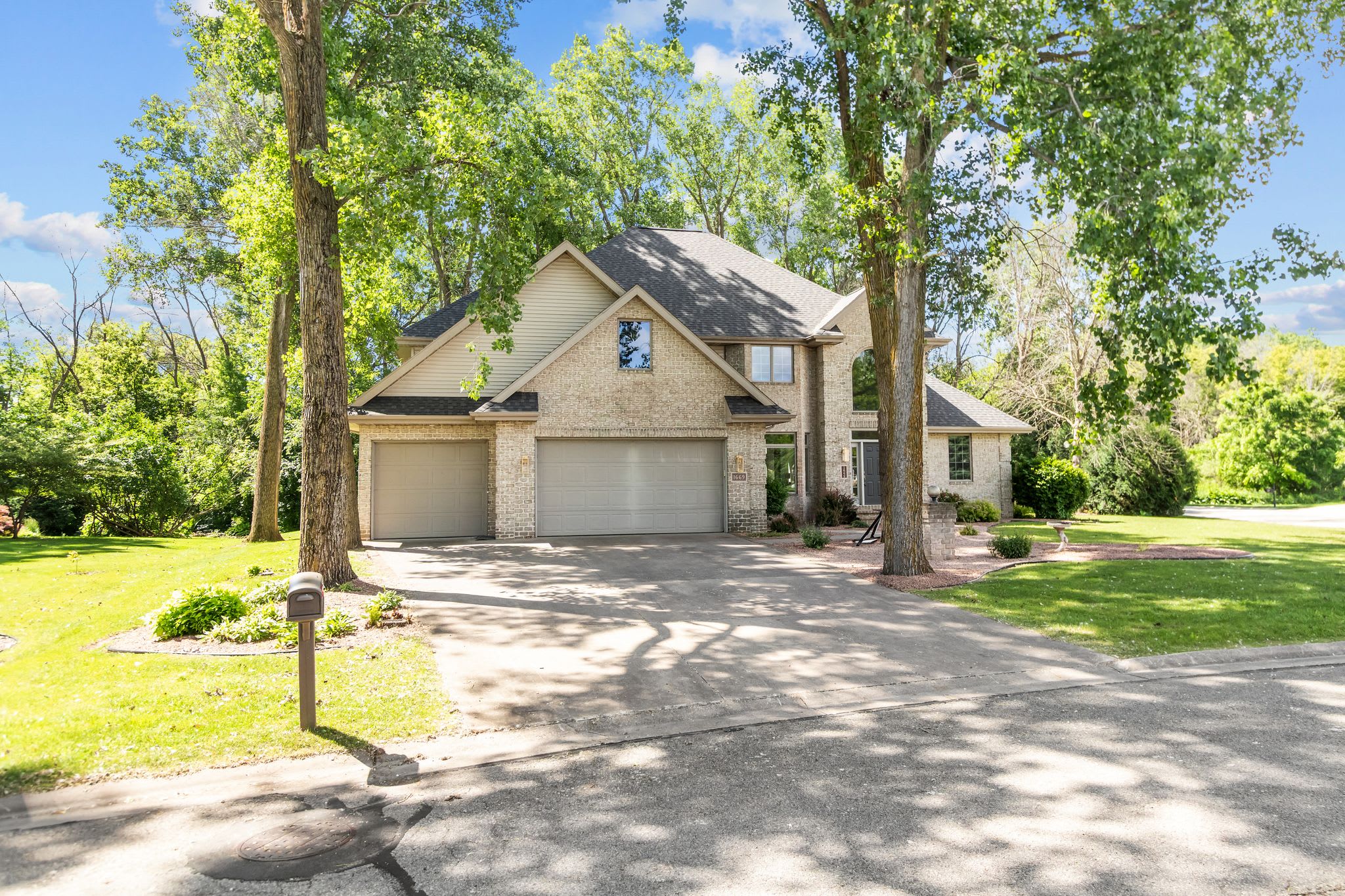 1669 Beethoven Way – photo 1 of 67