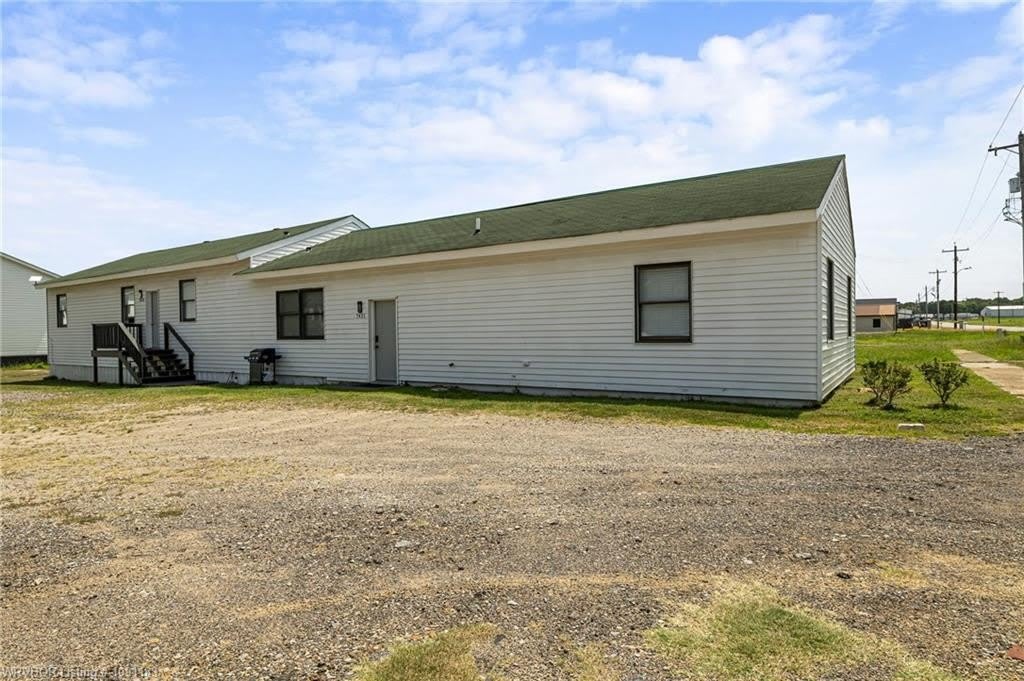 7421 Terry ST – photo 1