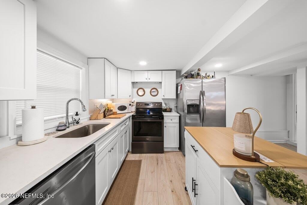 457 7Th Avenue S – photo 1 of 72