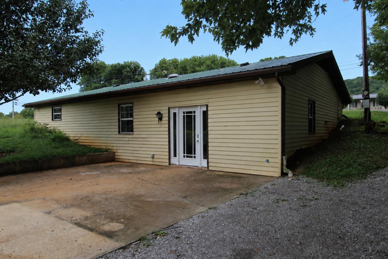 3-Bedroom Basement Home with Spacious Yard – photo 1 of 20