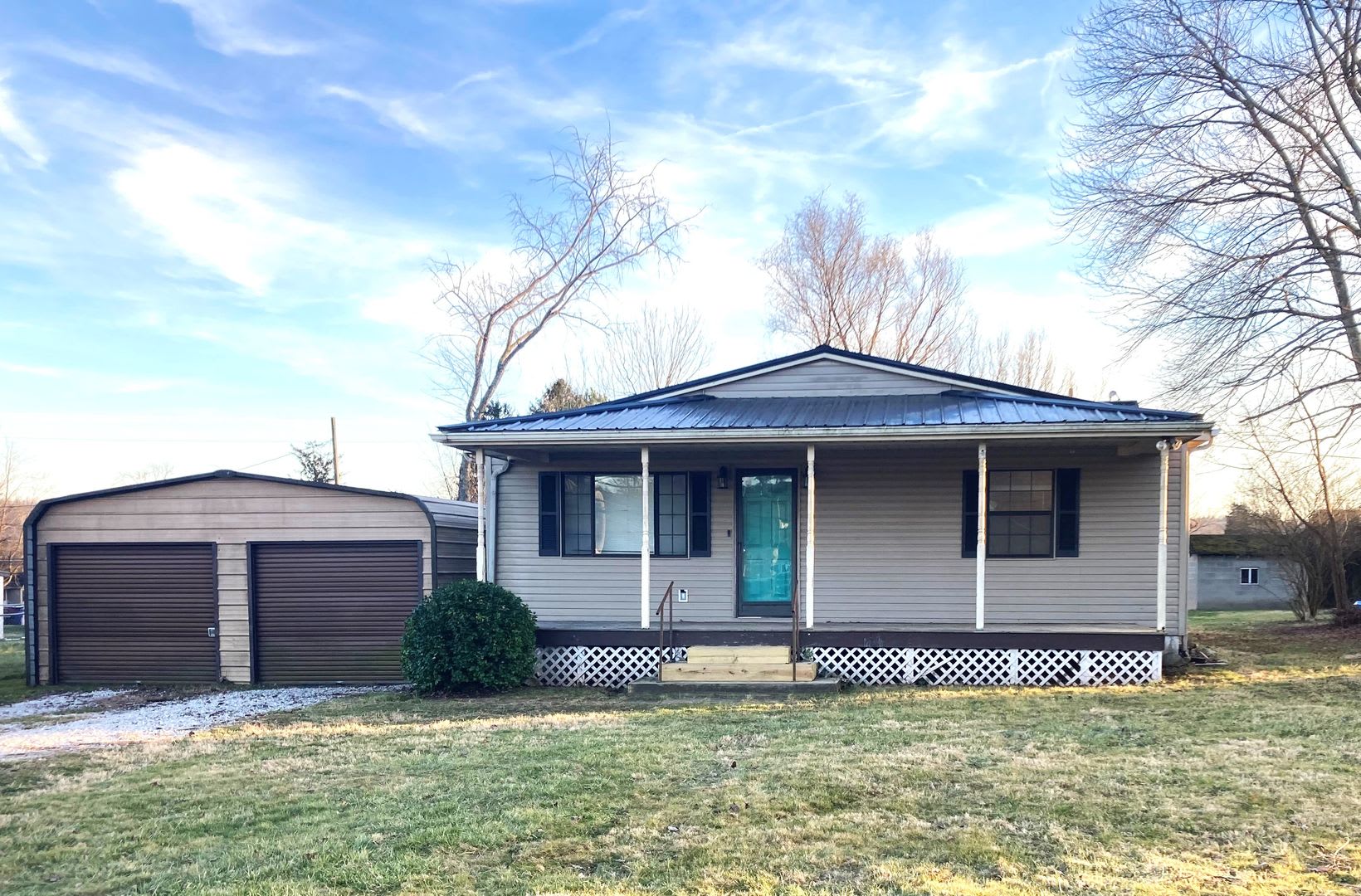 Newly Updated Home In Culloden – photo 1 of 11