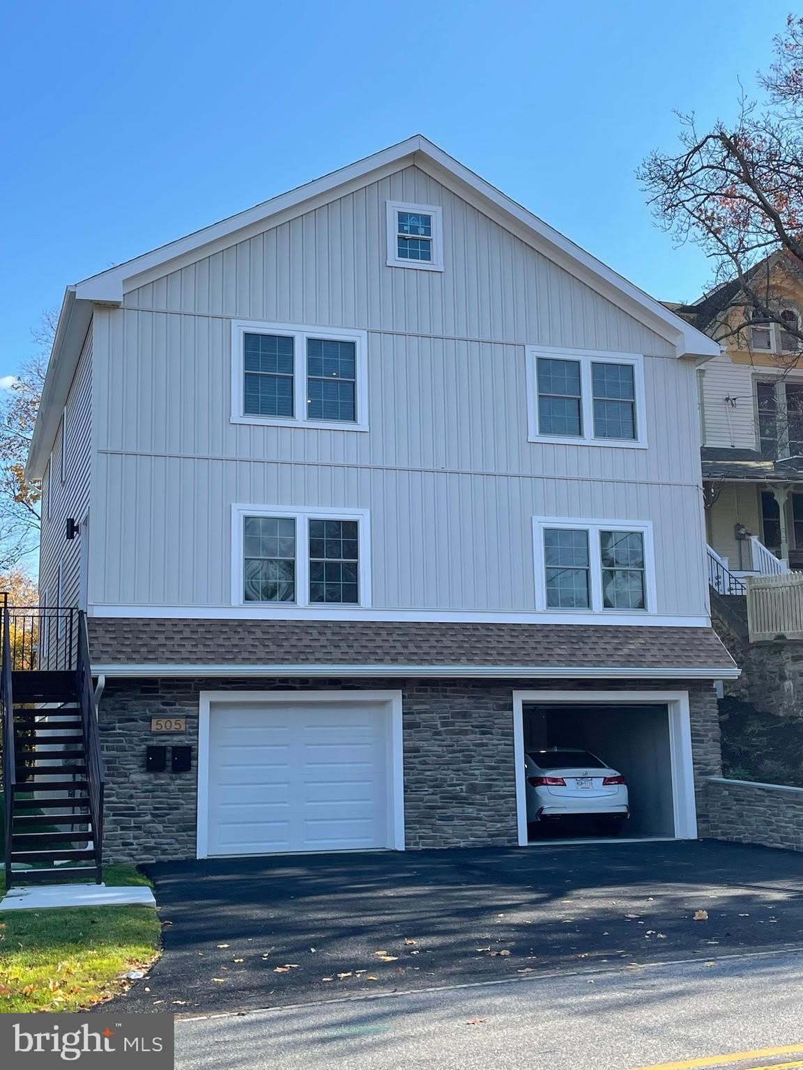 505 S ORANGE Street – photo 1
