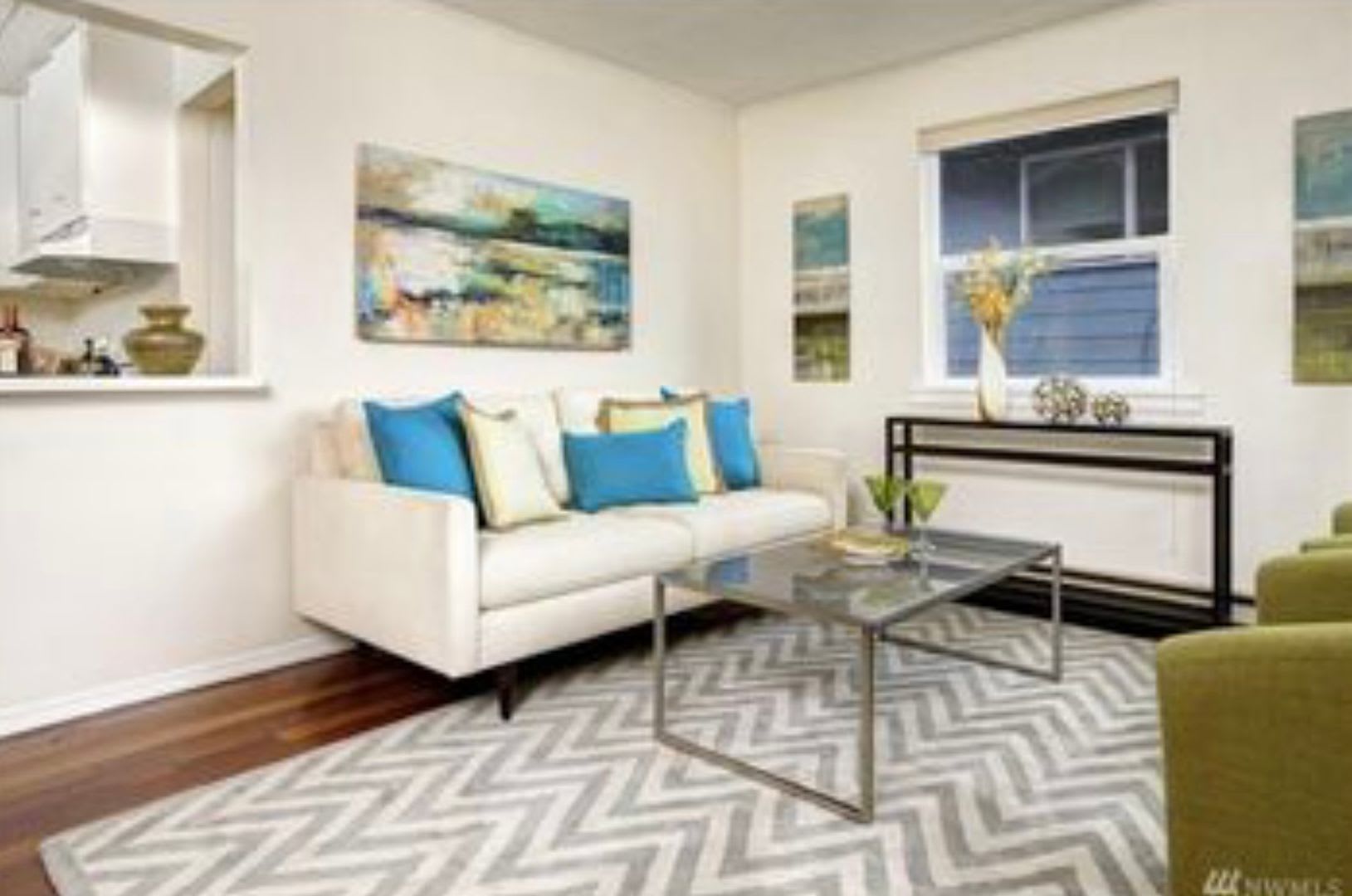 Beautiful 2 Bedroom Home in Seattle – photo 1