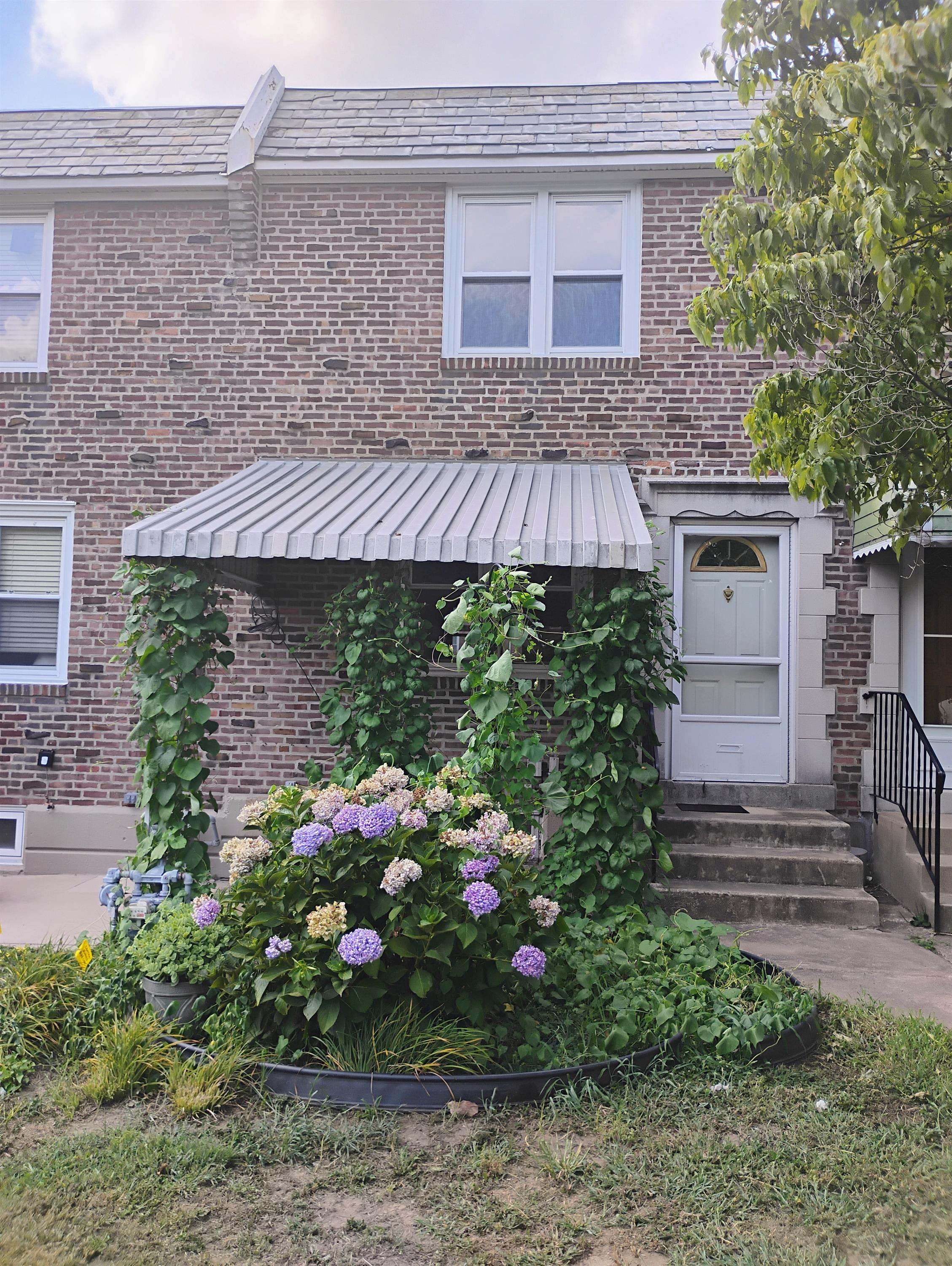 2531 Irvington Road – photo 1 of 23