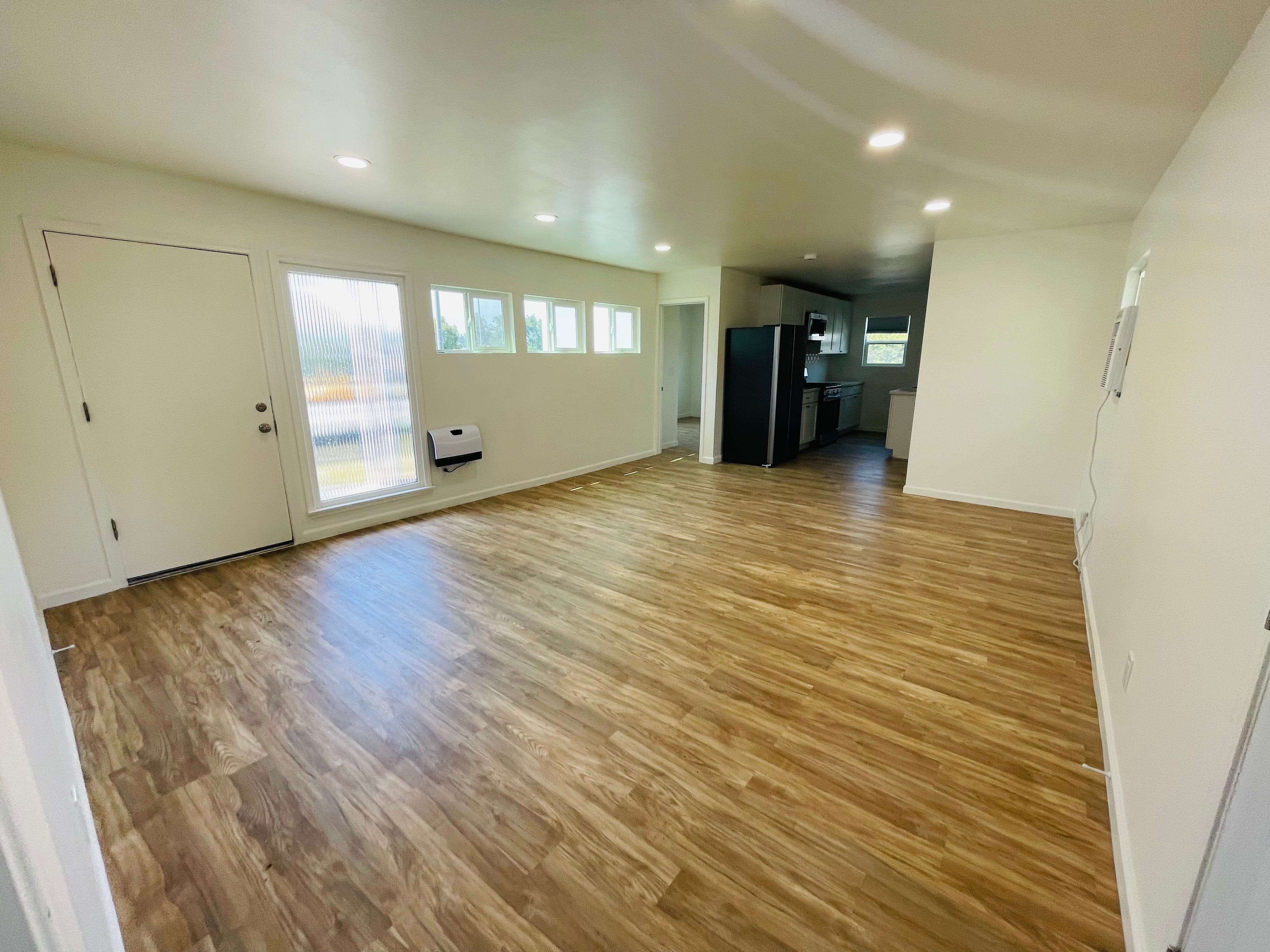 5622 Monterey Road – photo 1