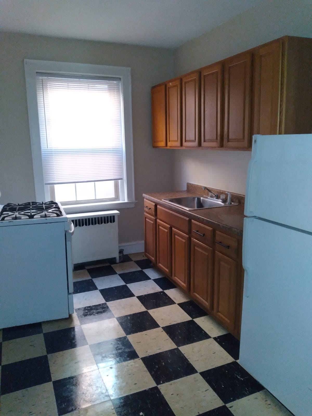 827 Elm St Apt A2 – photo 1