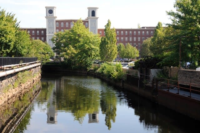 Massachusetts Mills III – photo 1 of 18