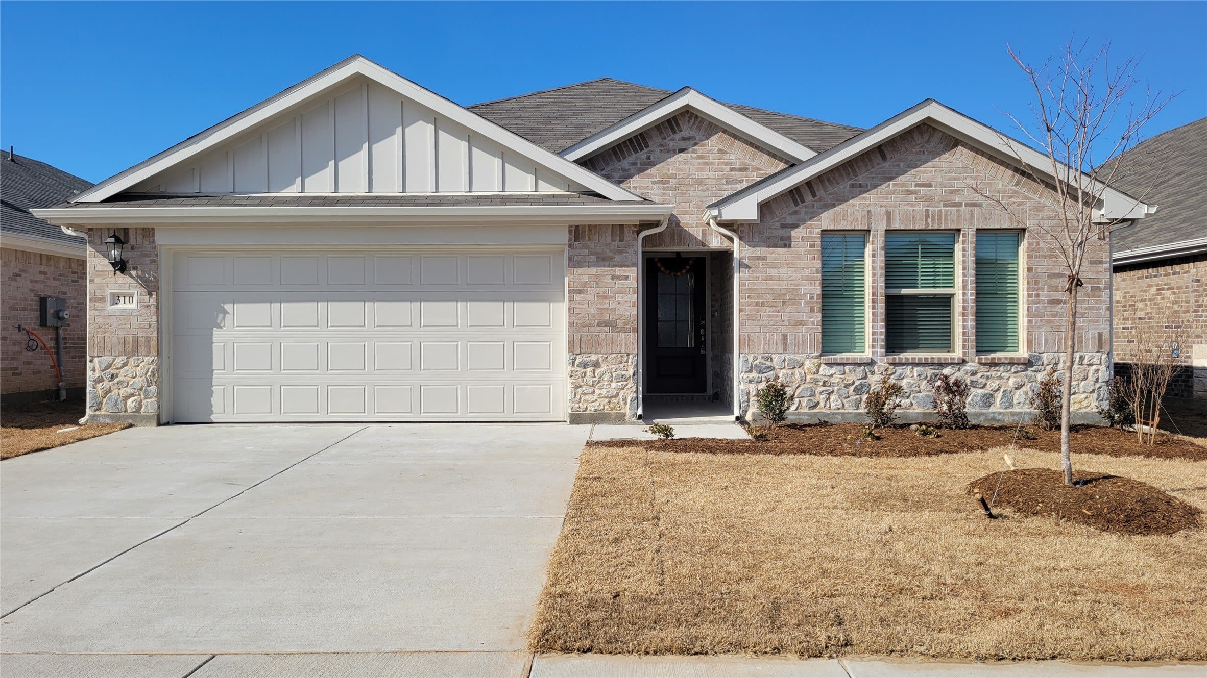 310 Sugarlands Drive – photo 1