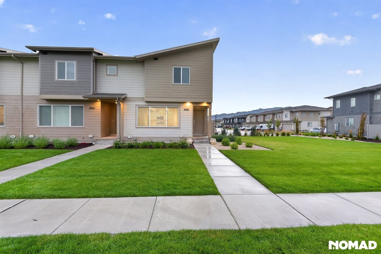 Spacious 3-Bed End-Unit Townhome in Eagle Mountain with 2-Car Garage & Storage Basement – photo 1