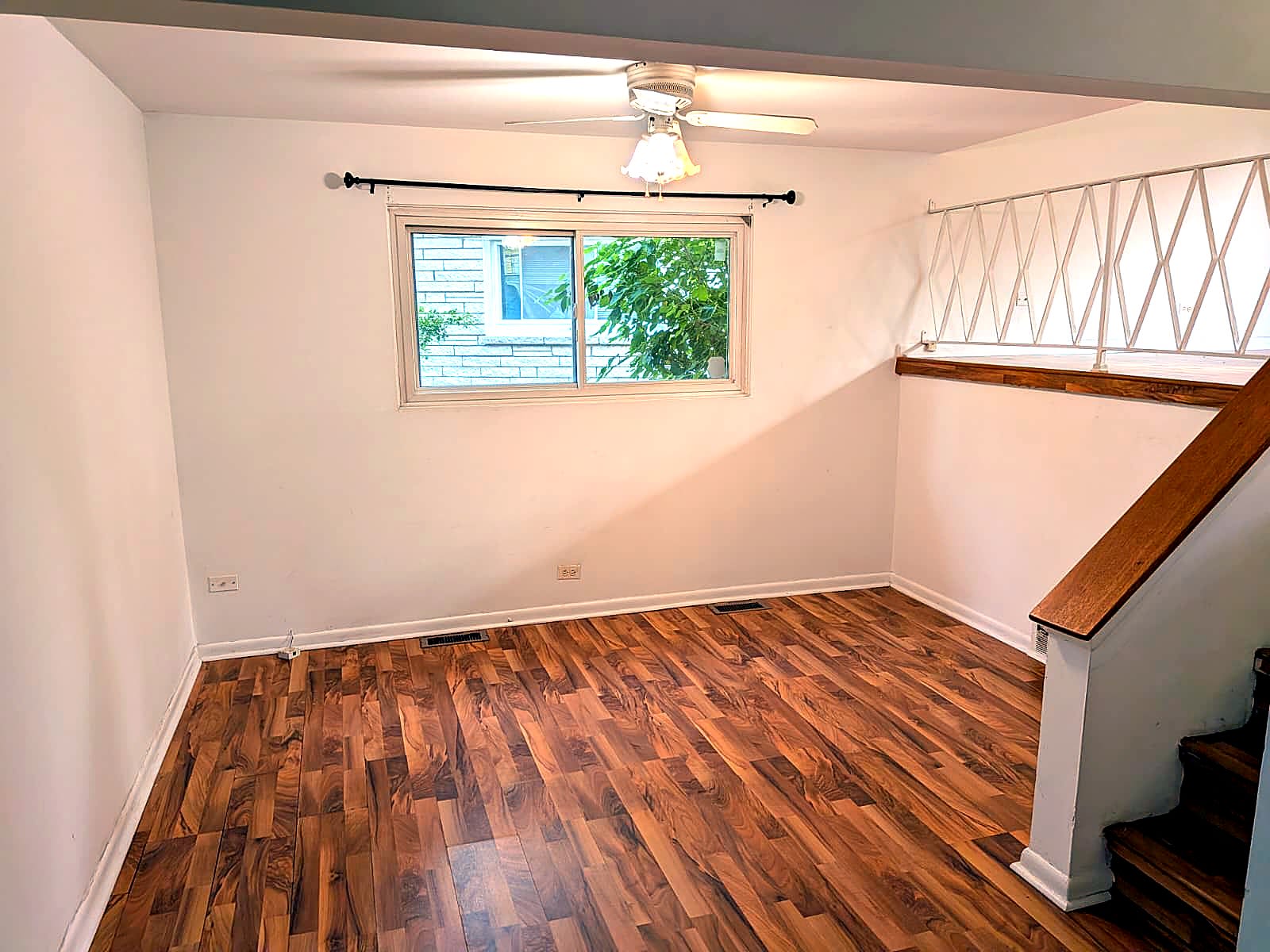 386 Dover Lane – photo 1 of 36