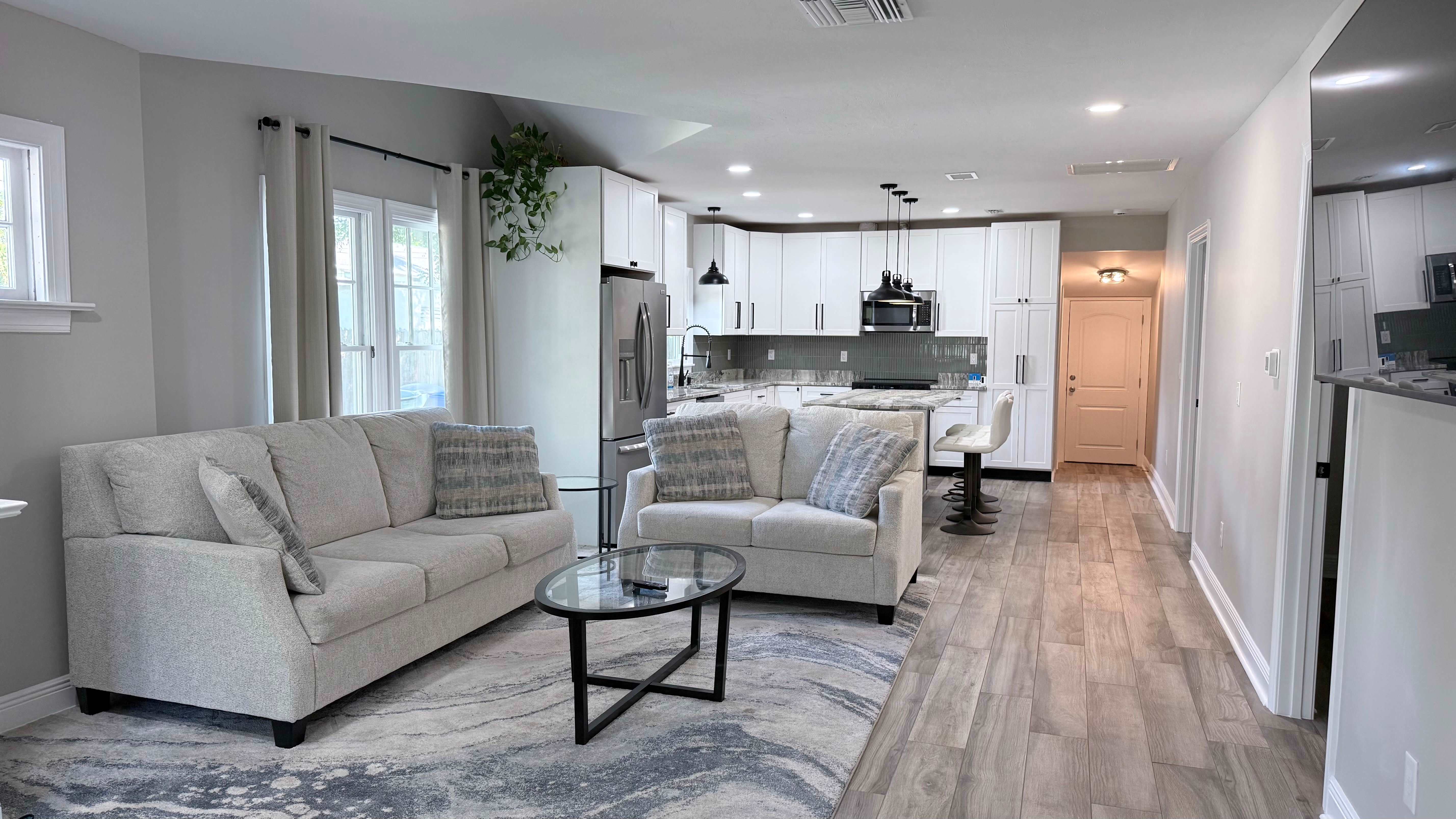 2635 Michigan Avenue – photo 1