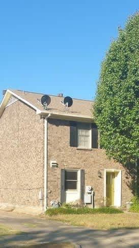 Vaughn Rd Convenient! – photo 1