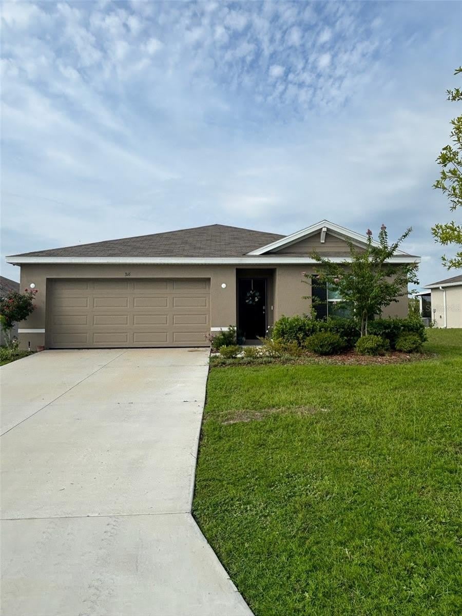 316 W FAIRWAYS VIEW Drive – photo 1 of 19