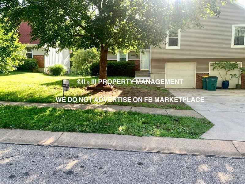 6123 Newton Street – photo 1