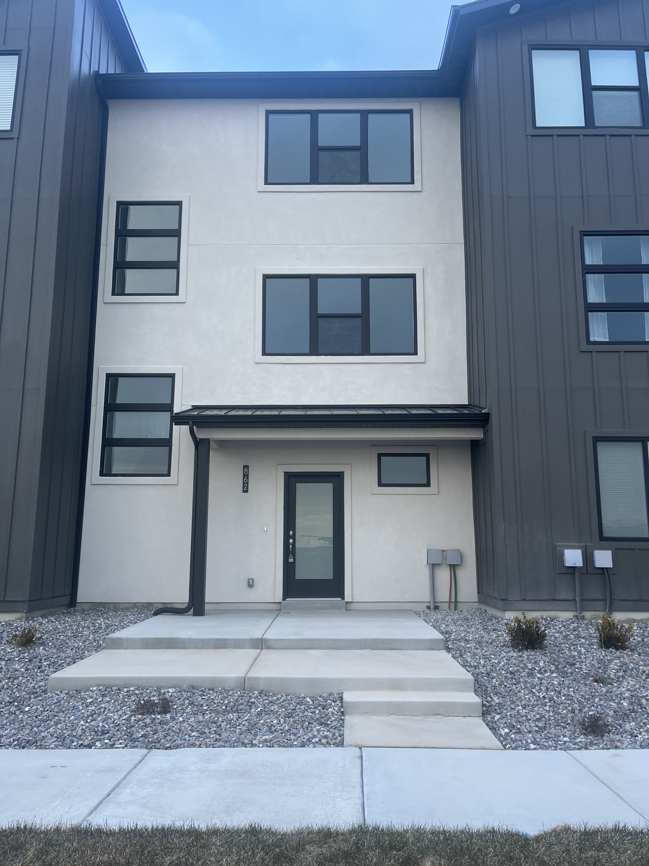 862 West 480 South 1 – photo 1 of 127
