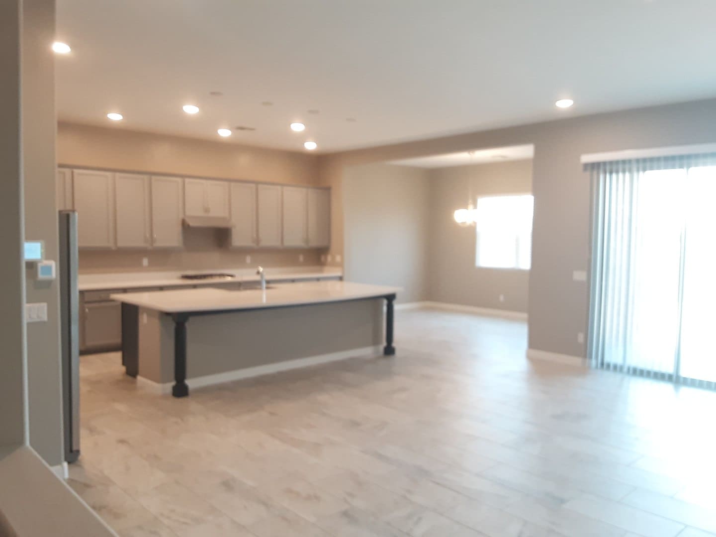5Bdrm/ 3.5 bath in Saguaro Bloom, near Twin Peaks & Silverbell – photo 1