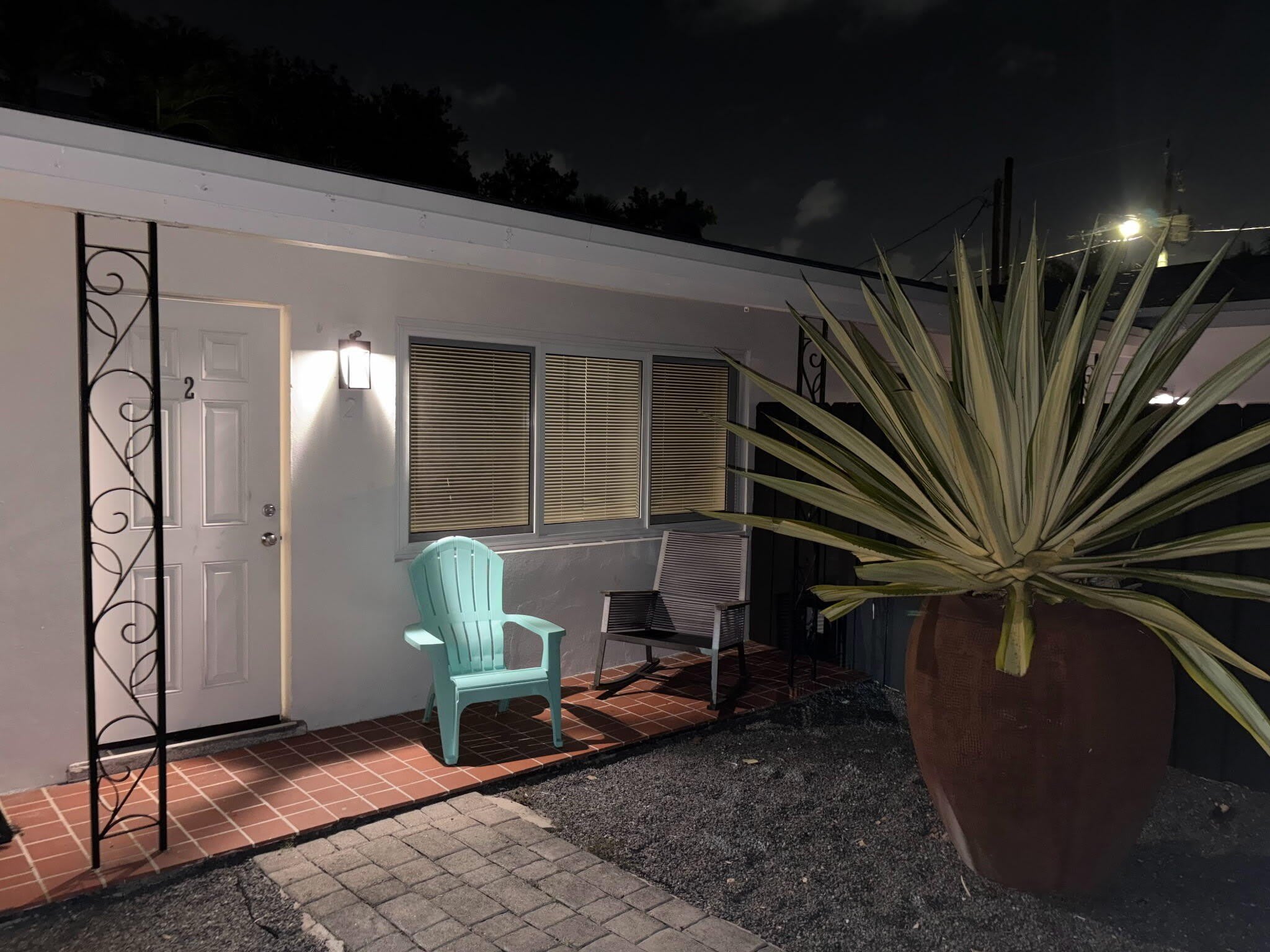1004 W Las Olas Boulevard – photo 1