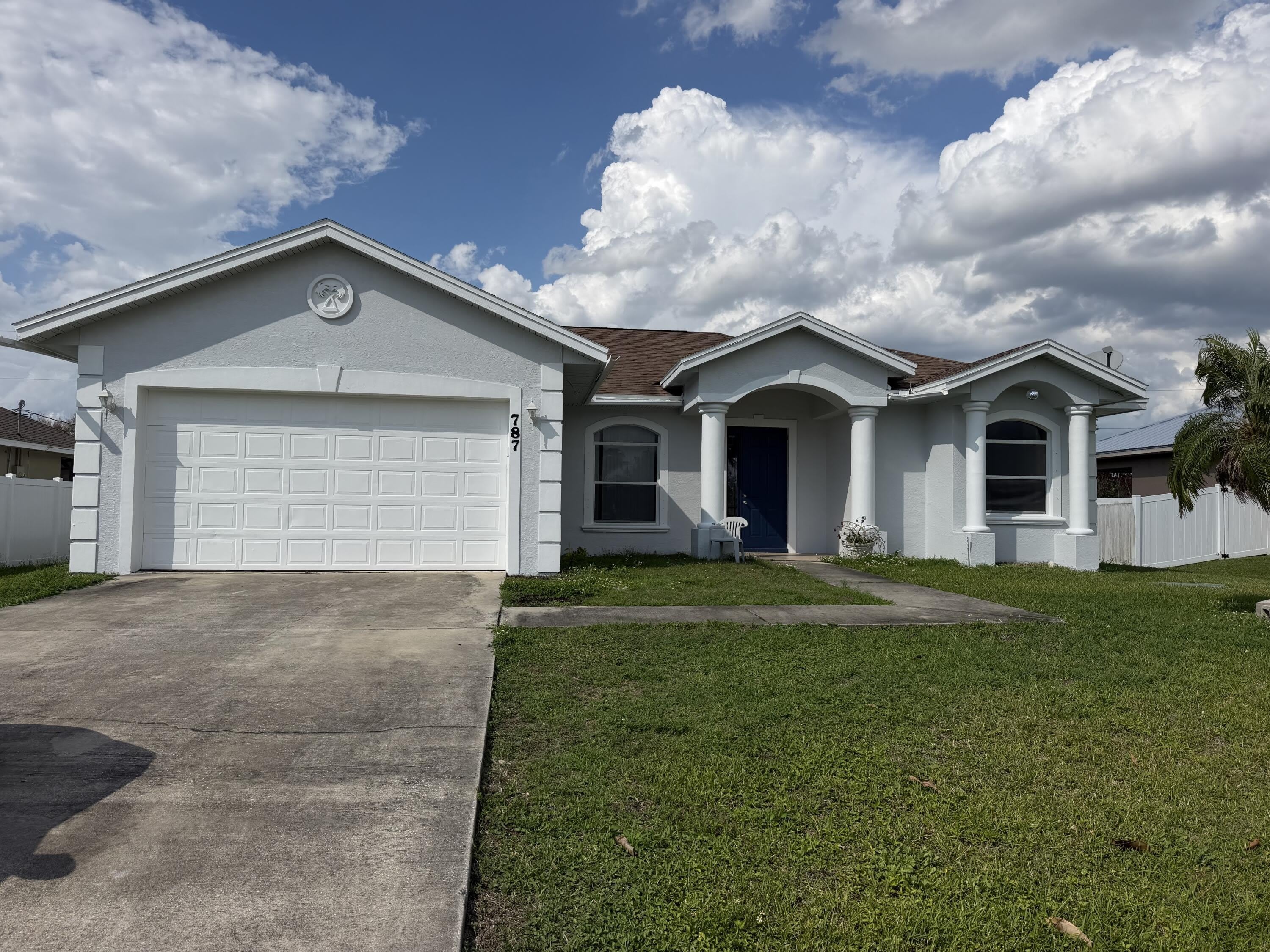787 SE Evergreen Terrace – photo 1