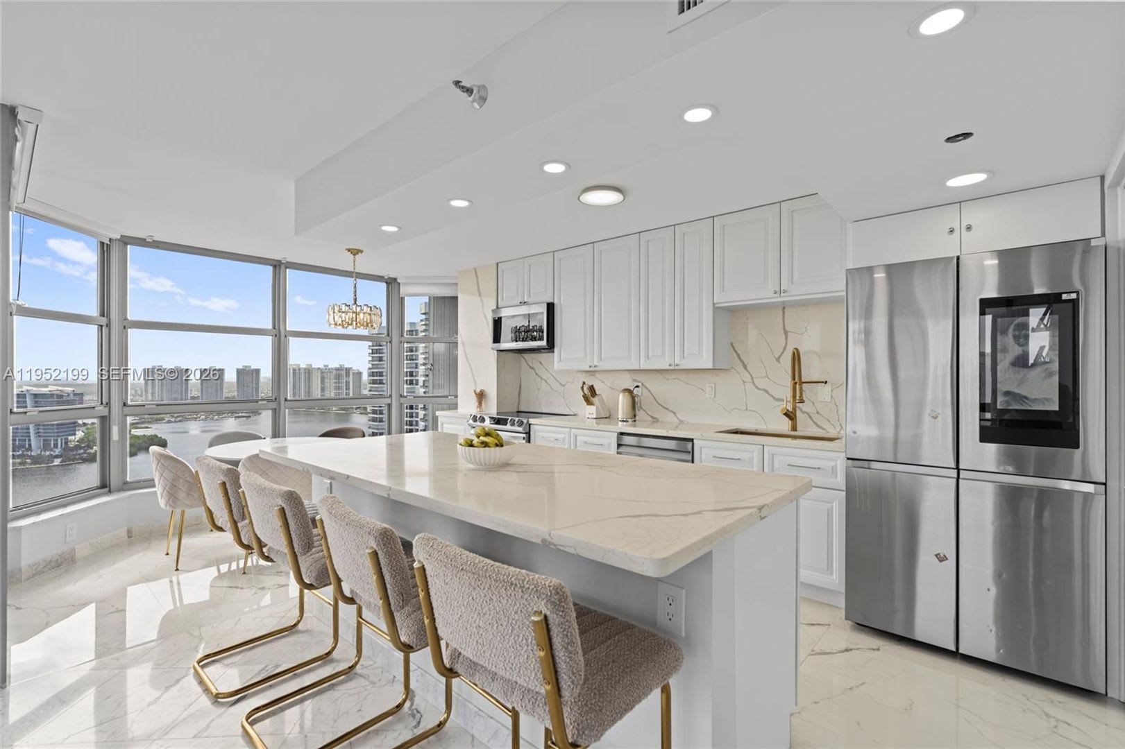 3500 Mystic Pointe Drive 2908 Aventura Fl 33180 – photo 1